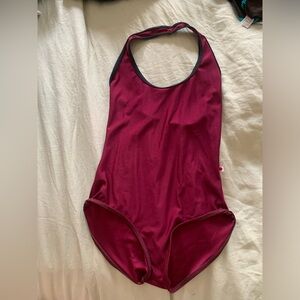 Yumiko halter leo